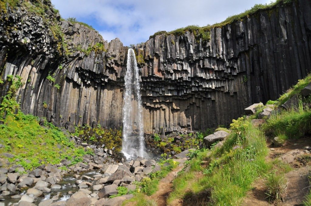 Svartifoss